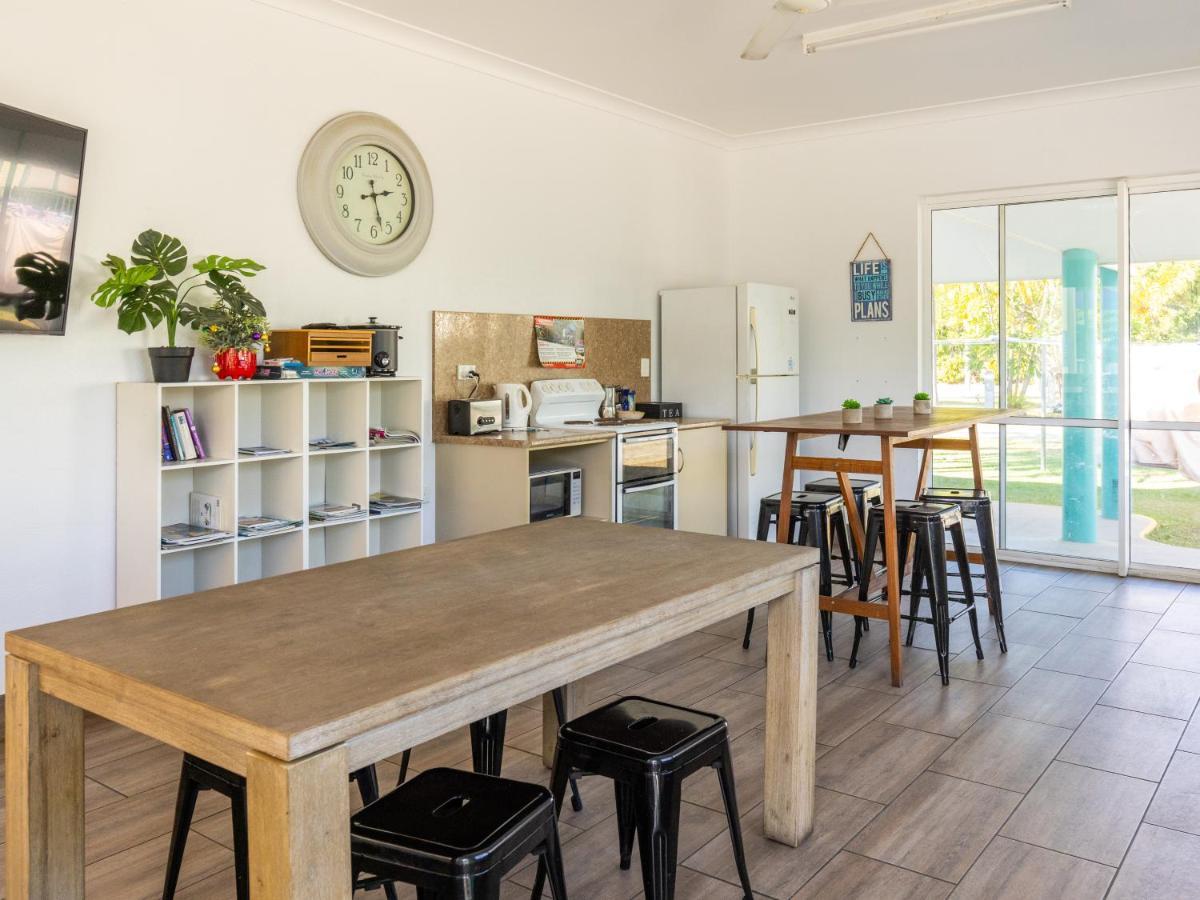 Nrma Bowen Beachfront Holiday Park Luaran gambar