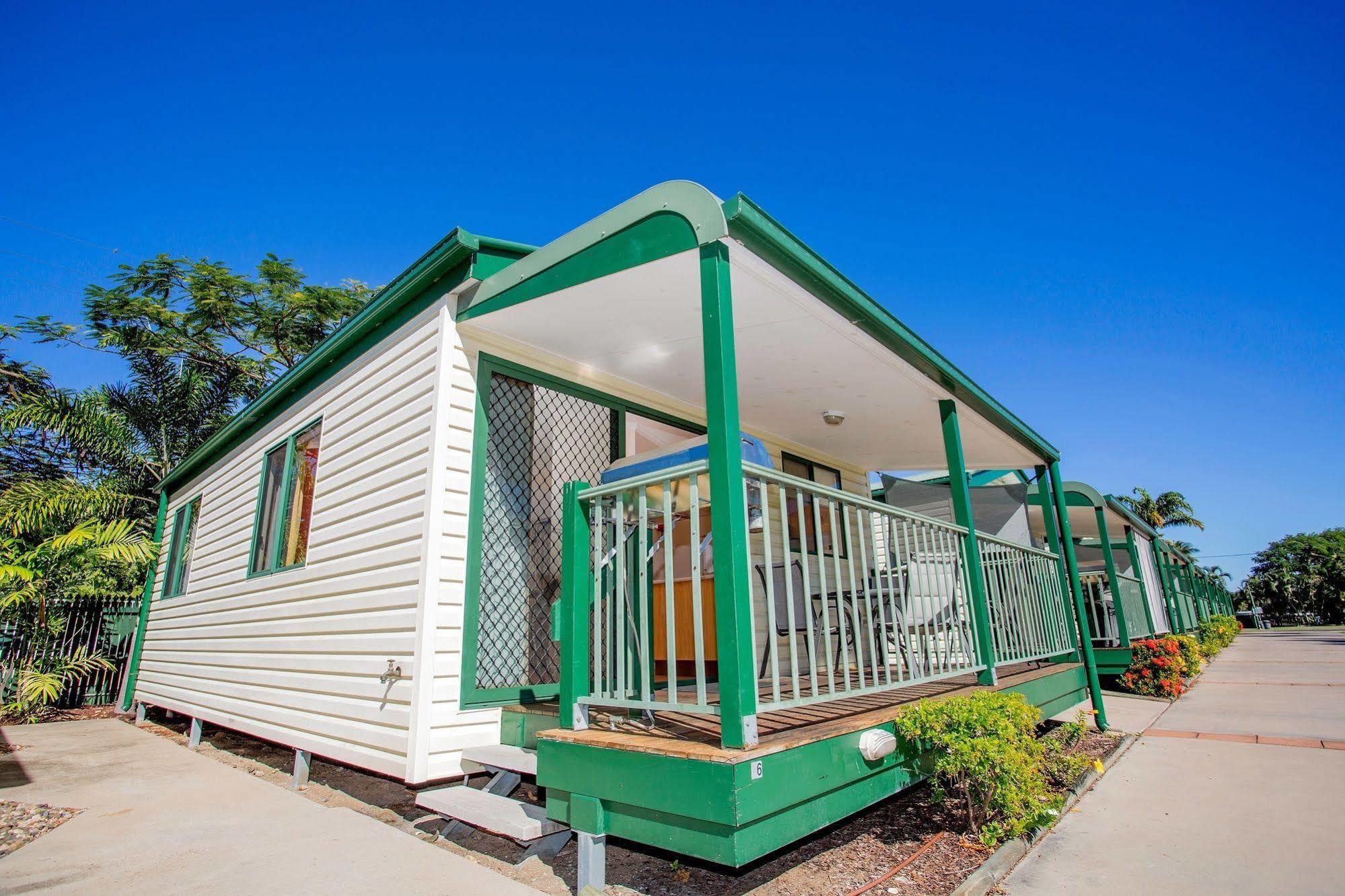Nrma Bowen Beachfront Holiday Park Luaran gambar