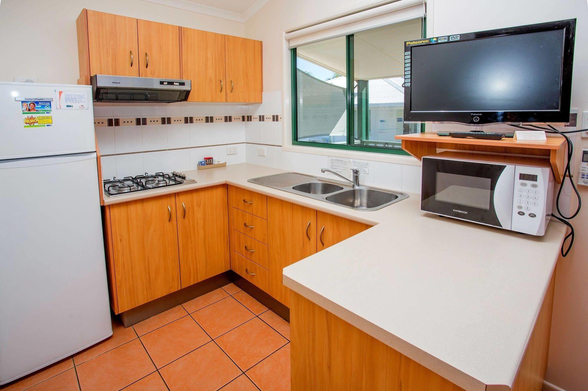 Nrma Bowen Beachfront Holiday Park Luaran gambar